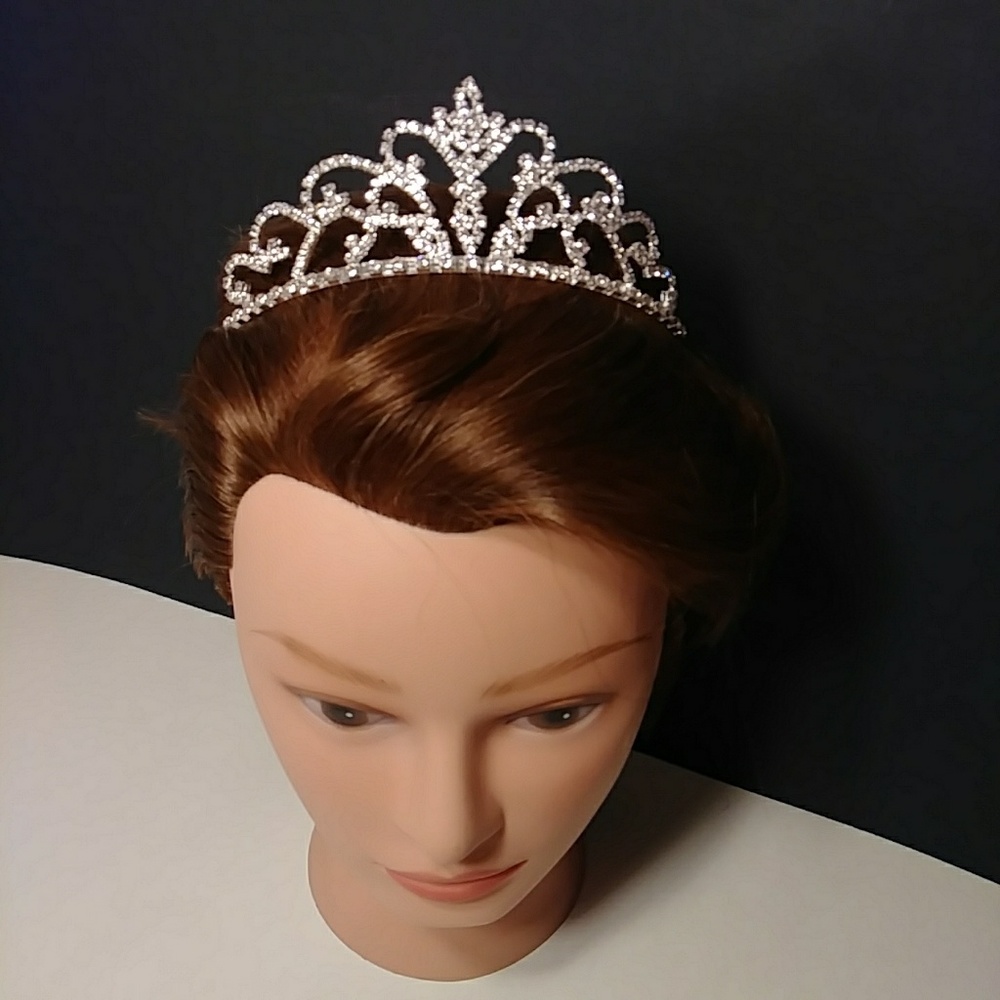 NEW Diamond-Like Bridal Tiara
